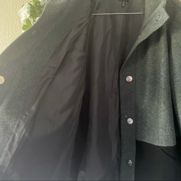 SOLD Rafaella Plus Size Black & Gray Color Block Outerwear Coat - Picture 3 of 9